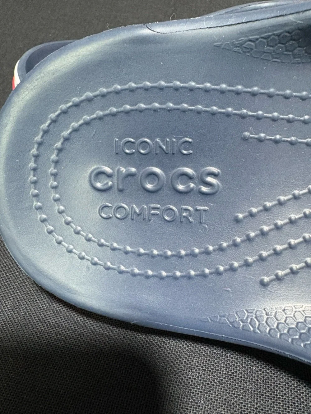 CROCS Unisex Red, White & Blue Bayaband Flip Flops Men’s Size 10